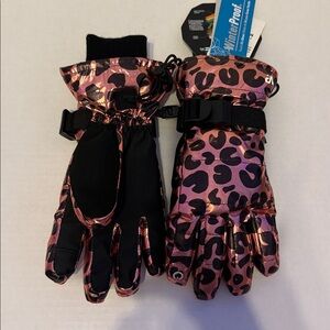 AquaProof Rose Gold/Black Leopard Print Gloves